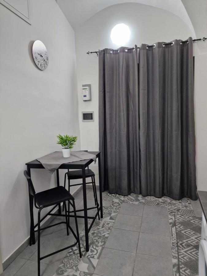 Apartment House *
